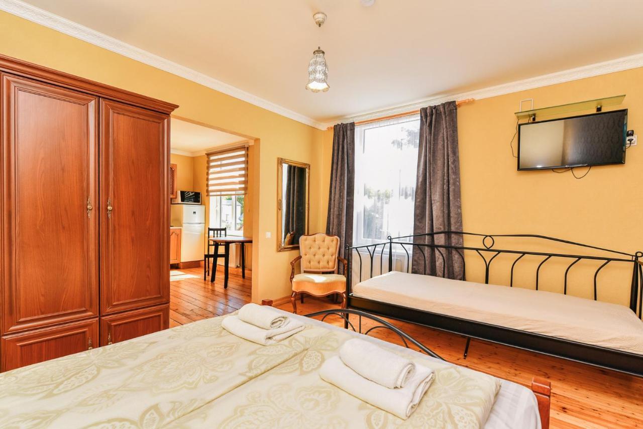 Villa Victoria Ventspils Esterno foto
