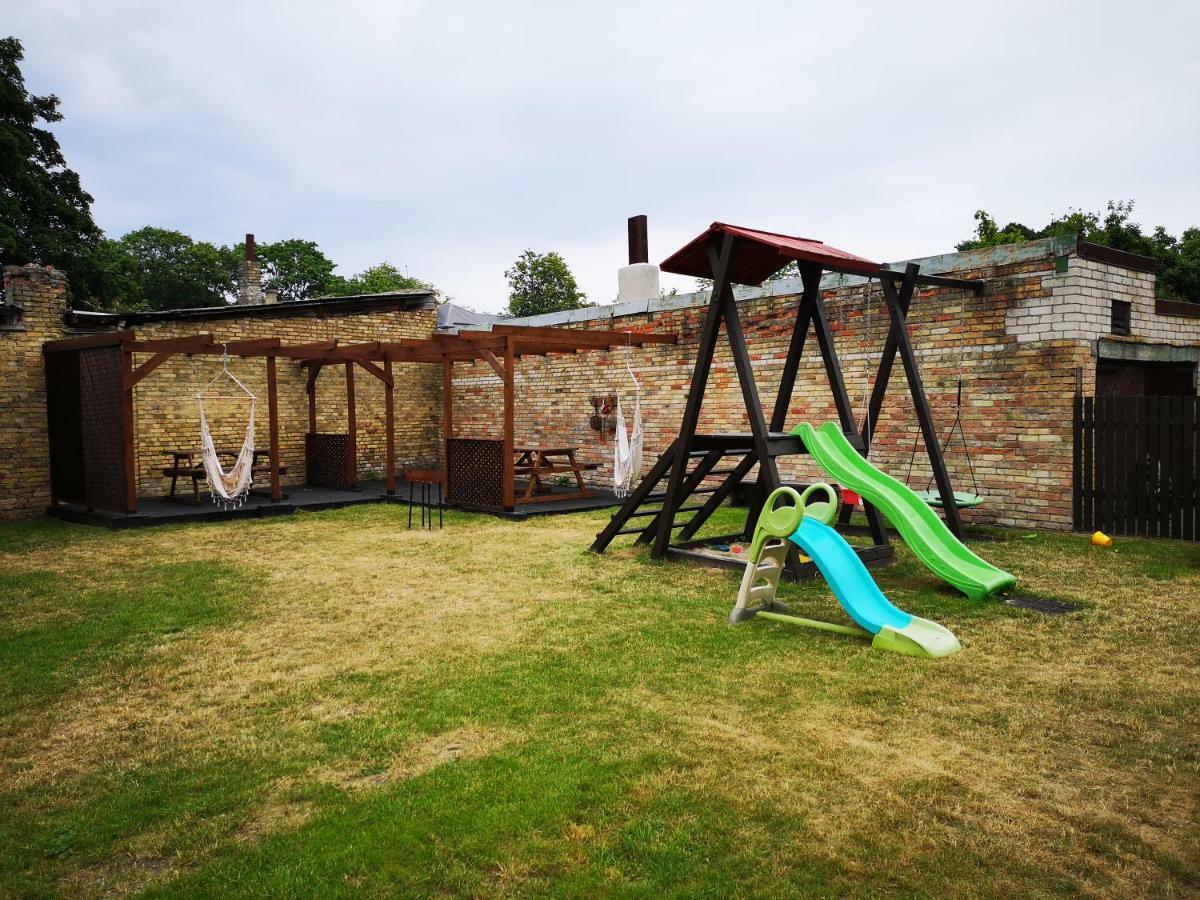 Villa Victoria Ventspils Esterno foto